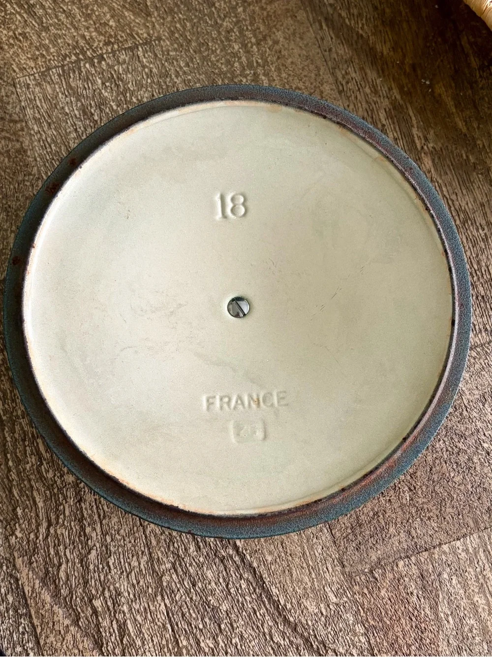 Le Creuset this listing